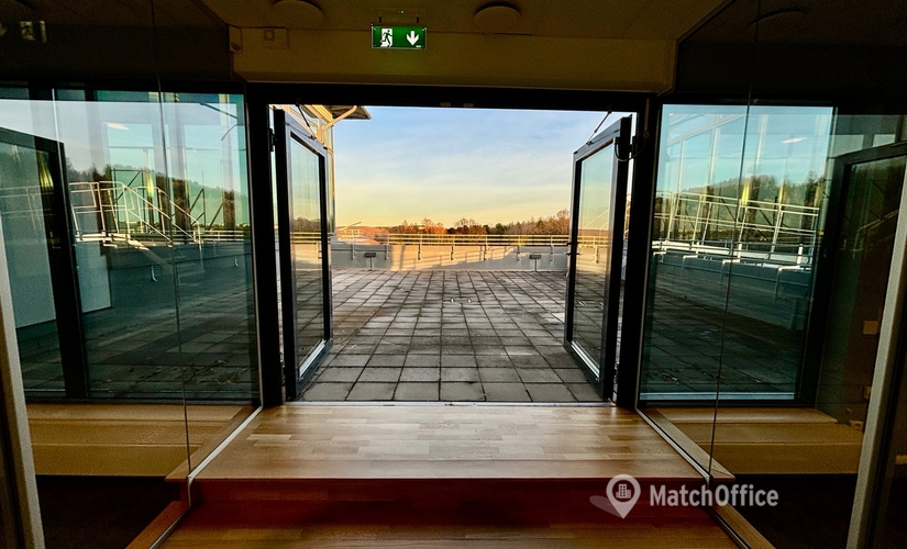 Kontorslokaler(Yta:152 m²) att hyra i Telegrafgatan 6 A, 169 72 Solna. Lång- och korttidsuthyrning | MatchOffice.se