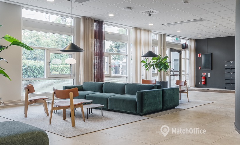 Kontor(Yta:751 m²)	att hyra i Kronborgsgränd 15, 164 46 Kista. Inga extra avgifter | MatchOffice.se