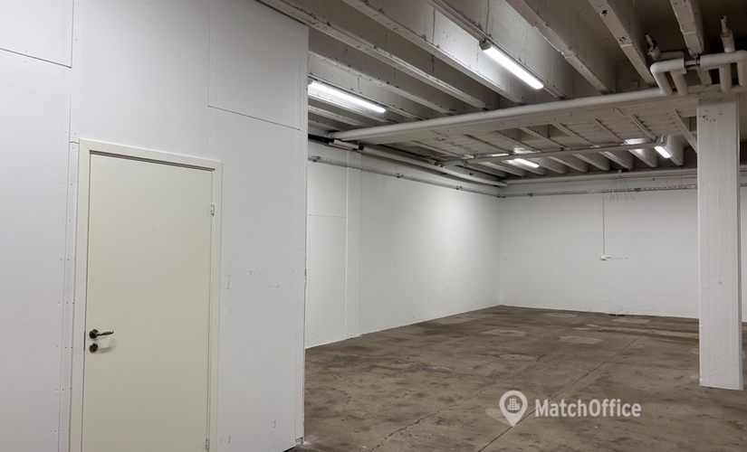 244 m² Commercial warehouse rental in Sigtuna, Bristagatan 18a (195 60) - 1 | MatchOffice.com
