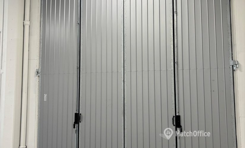 414 m² Warehouse storage for rent in Sigtuna, Arlandastad (195 60) - 1 | MatchOffice.com