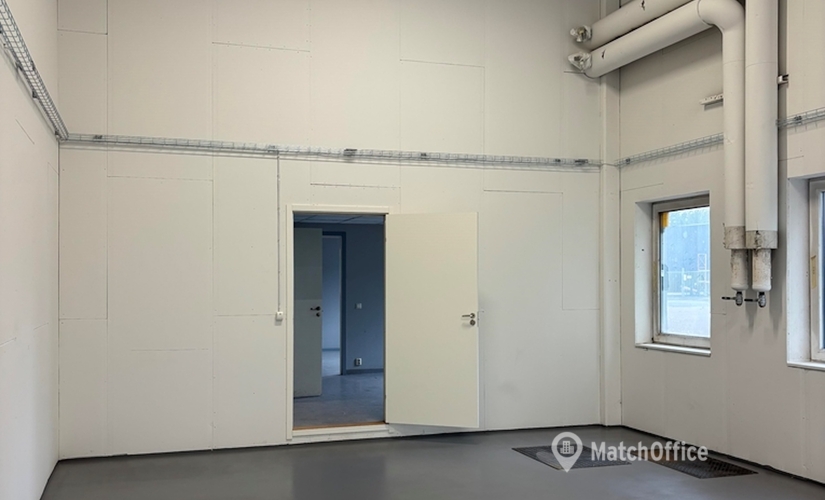 414 m² Warehouse for rent in Sigtuna, Arlandastad (195 60) - 2 | MatchOffice