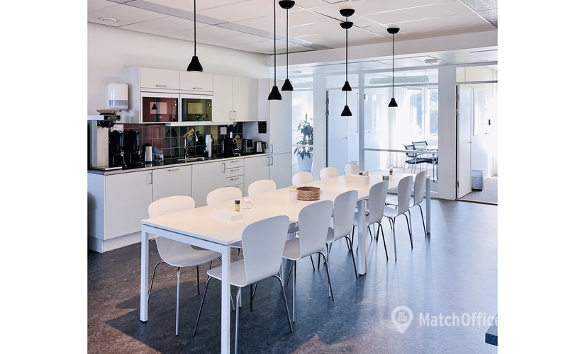 Office Kronborgsgränd 5 164 46 Kista