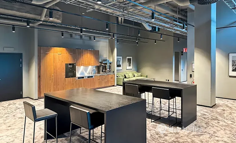 Kontorshotell(Yta:150 m²) för uthyrning i Kv Brönnestad 1 & 2, Industrigatan 9b, 212 14 Malmö Centrum. Inga extra avgifter | MatchOffice.se