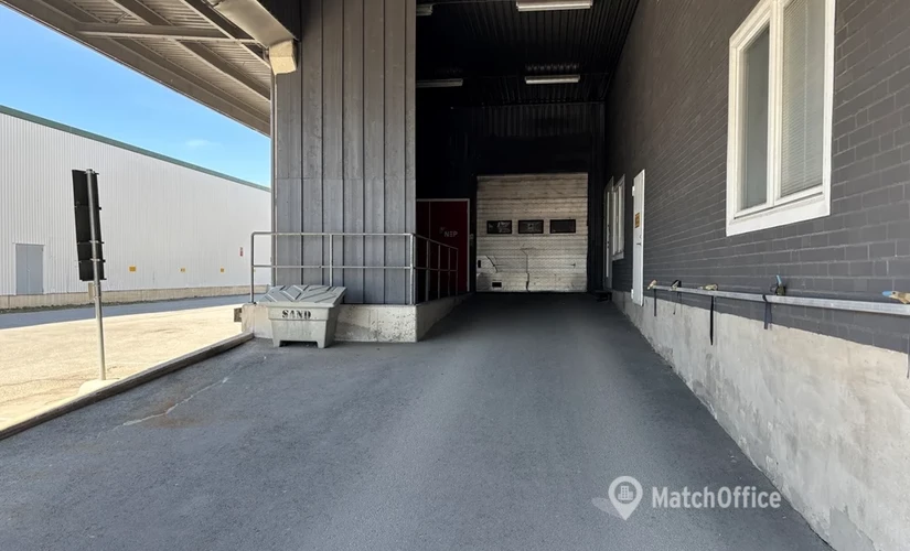 Lagerutrymme(Yta:2599 m²) att hyra i Finspångsgatan 21, 163 53 Kista. Lång- och korttidsuthyrning | MatchOffice.se