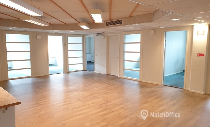 249 m² Serviced office in Hasselby-Vallingby, Siktgatan 2 (162 50) - 1 | MatchOffice.com