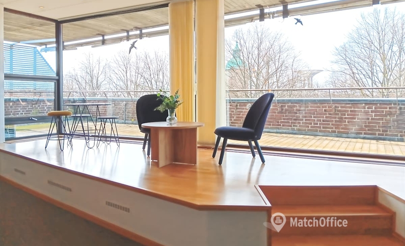 Coworking utrymme(Yta:10 m²) för uthyrning i 24 Storgatan,entréplan och femte våningen,Skåne County, 261 31 Landskrona. Tillgång 24/7 | MatchOffice.se