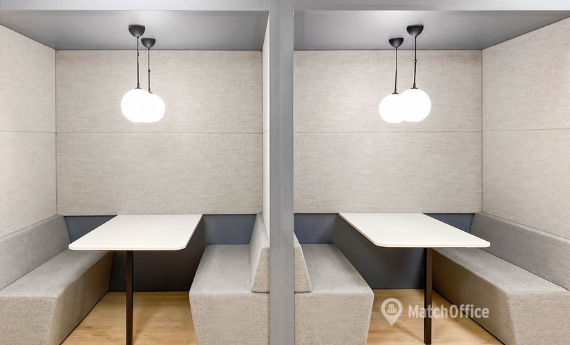 Flexibel arbetsplats(Yta:10 m²) att hyra i Östra Storgatan 33A, 553 21 Jönköping. Tillgång 24/7 | MatchOffice.se