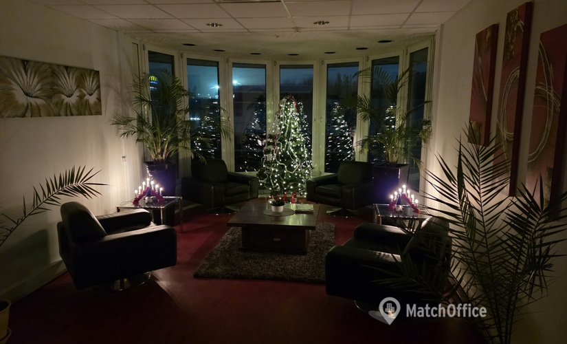 Kontorsutrymme(Yta:1600 m²) att hyra i Månskärsvägen 10B, 141 75 Huddinge. Inga extra avgifter | MatchOffice.se