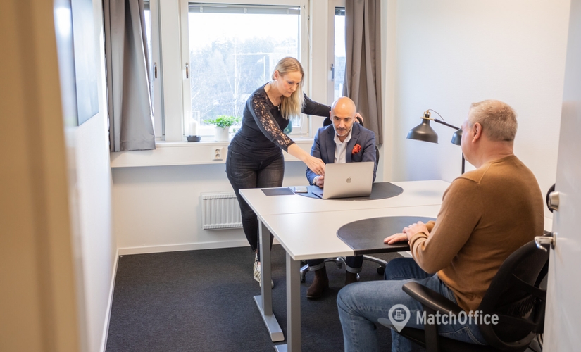 Konferenslokaler(Yta:) att hyra i Danderyd, Svärdvägen 21, 182 33 Danderyd. WiFi-anslutning ingår | MatchOffice.se