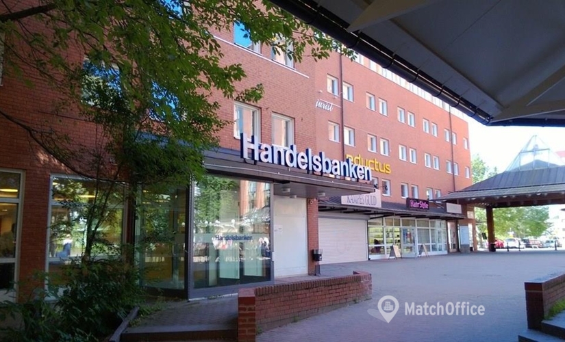 Kontorsplatser(Yta:75 m²)	för uthyrning i Sidensvansvägen 8, 192 55 Sollentuna. Handikappanpassad | MatchOffice.se