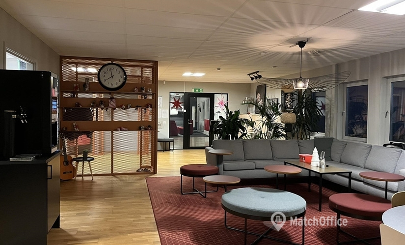 35872 m² Warehouse space for rent in Ulricehamn, Vistaforsvägen 3 (523 30) - 2 | MatchOffice.com