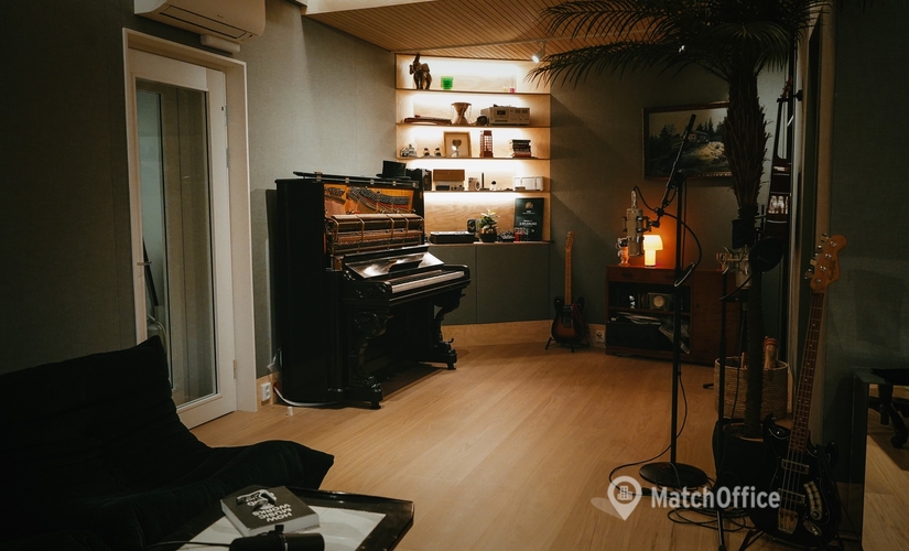 Möteslokal(Yta:) för uthyrning i Ringvägen 86, 118 60 Södermalm. WiFi-anslutning ingår | MatchOffice.se