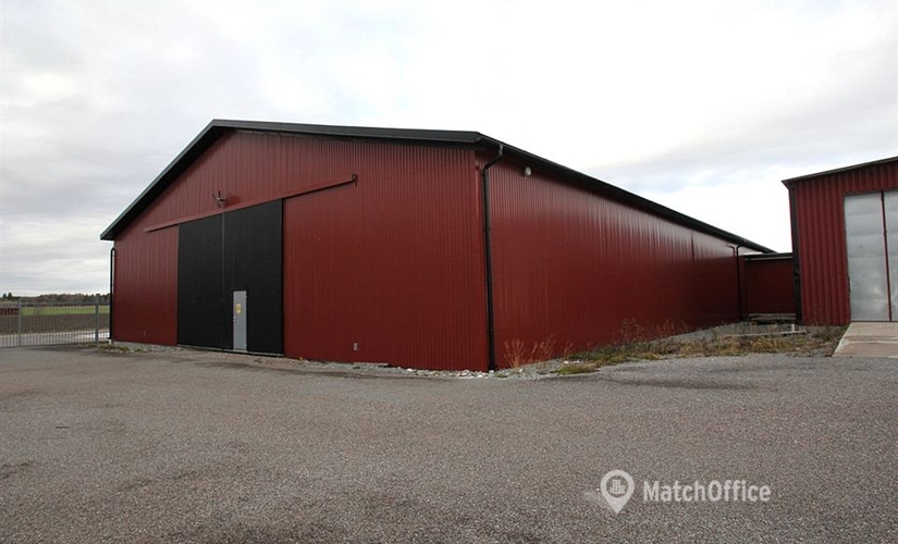 Lager(Yta:4500 m²) att hyra i Värmdövägen, Siggesta, 749 71 Sala. Bra läge | MatchOffice.se																	