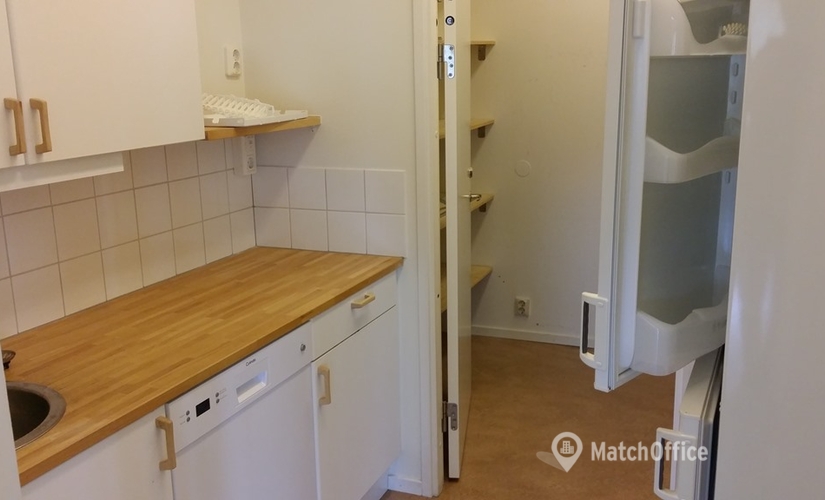 140 m² exklusiva Kontor för uthyrning i Kista, Domnarvsgatan 11 (163 53) möter alla dina behov - 2 | MatchOffice.se