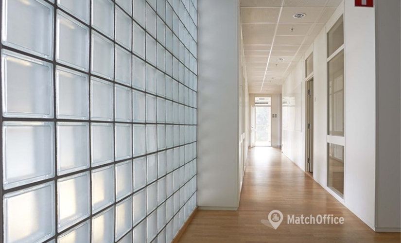 Kontor(Yta:787 m²) att hyra i Finlandsgatan 40, 164 74 Kista. Handikappanpassad | MatchOffice.se