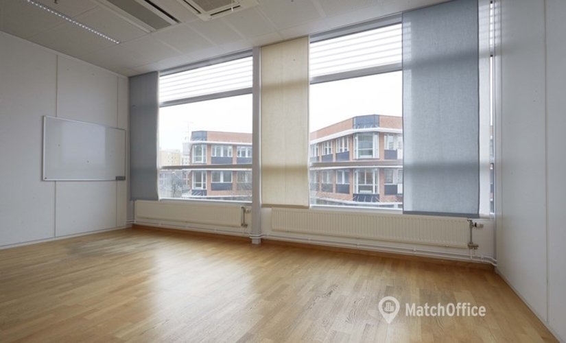 Kontorsrum(Yta:787 m²) att hyra i Finlandsgatan 40, 164 74 Kista. WiFi-anslutning ingår | MatchOffice.se