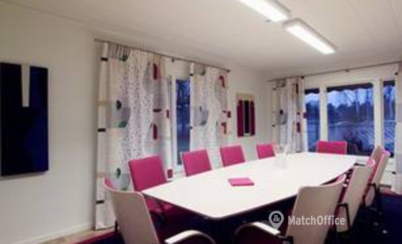 Företagshotell(Yta:60 m²) att hyra i Gymnasievägen 22, 141 38 Farsta. Tillgång 24/7 | MatchOffice.se