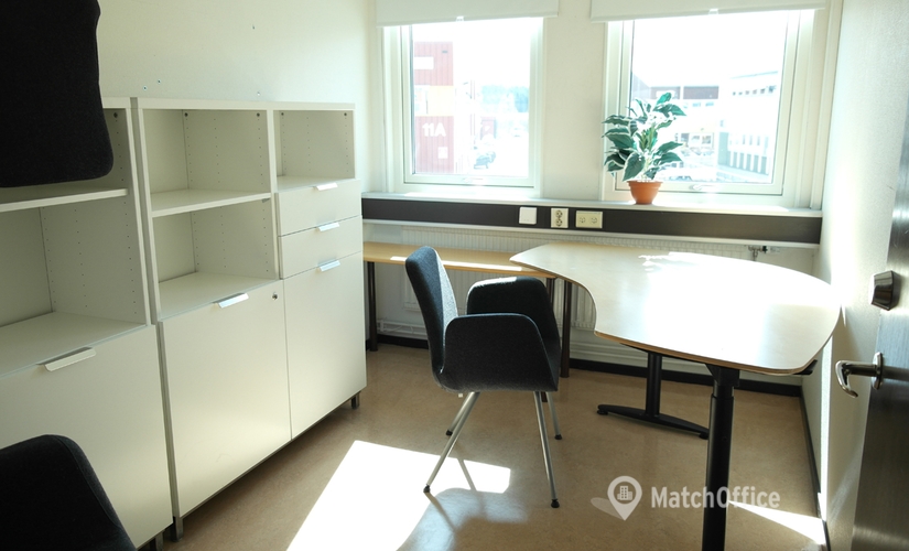30 m² Kontorshotell att hyra i Stockholm Söderort, Sadelmakarvägen 9 (146 33) - 4 | MatchOffice