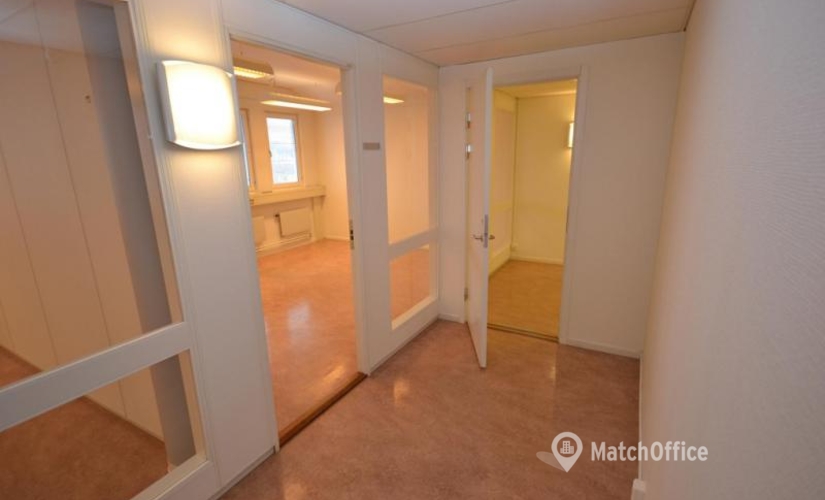 123 m² Business center building available to rent in Sollentuna, Sjöängsvägen 15 (192 72) - 2 | MatchOffice
