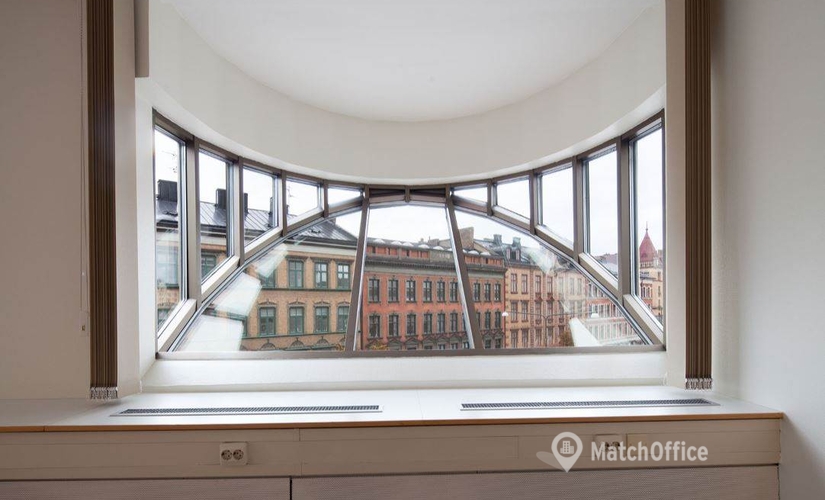Affärscentrum(Yta:948 m²) att hyra i Kungsgatan 6, 211 49 Malmö Norr. Inga extra avgifter | MatchOffice.se
