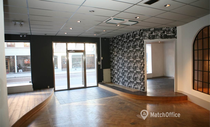 368 m² Commercial shop for rent in Malmo Centrum, Djäknegatan 4 (211 35) - 0 | MatchOffice.com