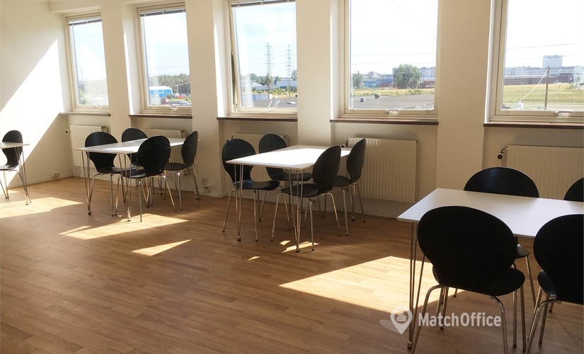 Företagshotell(Yta:410 m²) att hyra i Bjurögatan 48, 211 24 Malmö Norr. Handikappanpassad | MatchOffice.se