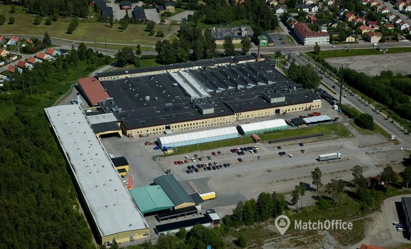 Lagerlokal(Yta:946 m²) att hyra i Granvägen 1, 826 35 Söderhamn. Inga extra avgifter | MatchOffice.se