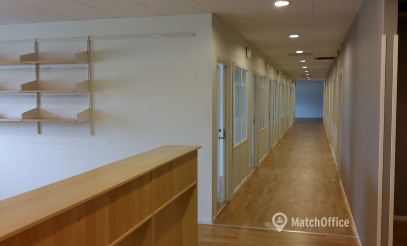 Kontorsplatser(Yta:660 m²)	att hyra i Spånga, Finspångsgatan 54 B, 163 53 Kista. Inga extra avgifter | MatchOffice.se