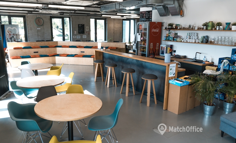 1000 m² Shared workspace  in Bratislava, Staré Grunty 18 (841 04) - 0 | MatchOffice.com