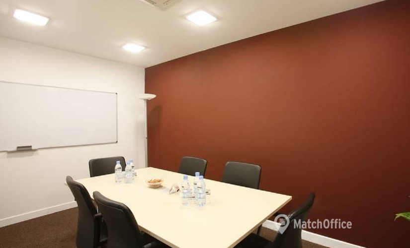 100 m² Convention center in Dakar, Azur 15 Building (00000) - 0 | MatchOffice.com