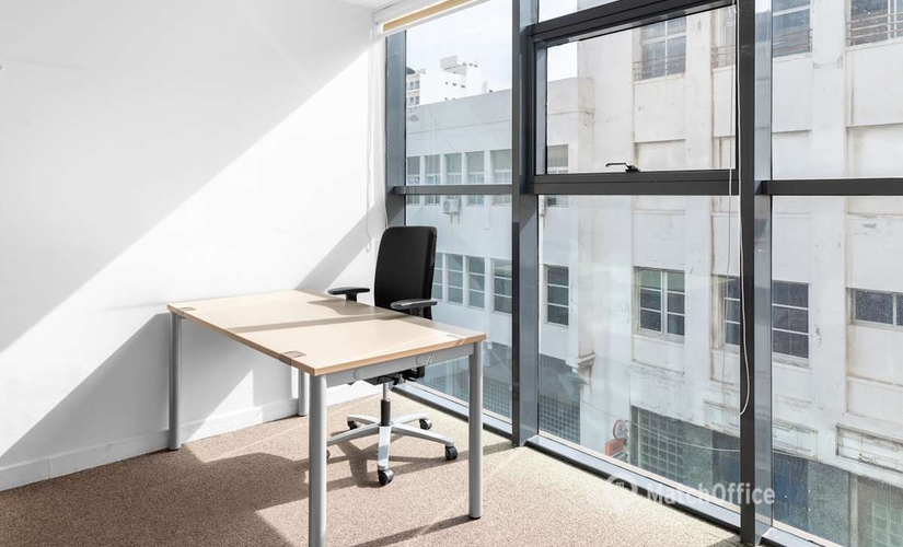 10 m² Serviced office in Dakar, Azur 15 building (50555) - 3 | MatchOffice.com