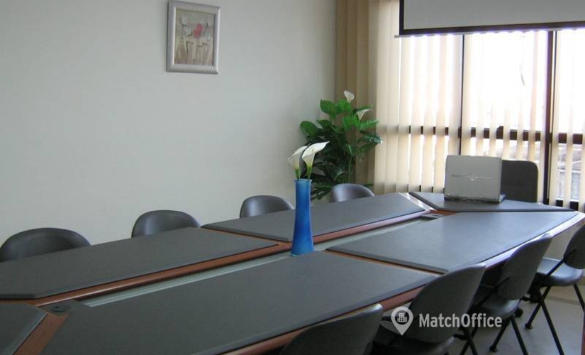 50 m² Business center property up for rent in Tunis, Immeuble Sarra Boulevard (1053) - 4 | MatchOffice.com