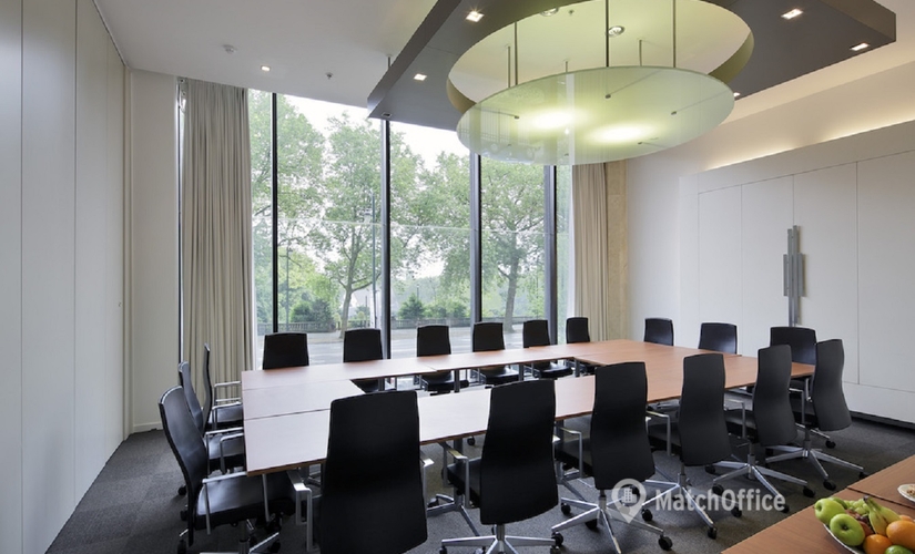 100 m² Conference hall in Istanbul City Center, Büyükdere Caddesi 185 (34394) - 0 | MatchOffice.com