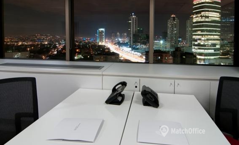 25 m² Shared office  in Levent, Yapı Kredi Plaza (34330) - 4 | MatchOffice.com