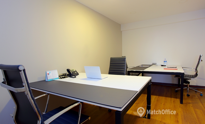 Rent comfortable a 20 m² Coworking space  in Levent, Esentepe Mah. Büyükdere Cad. (34394) - 0 | MatchOffice.com