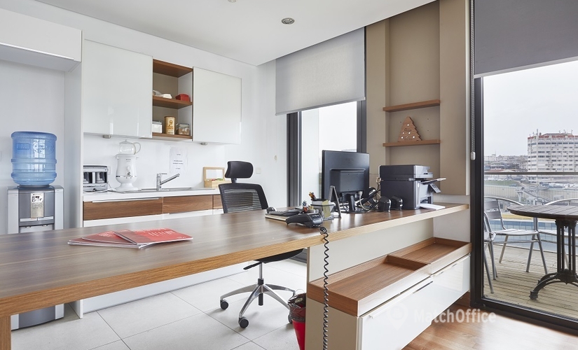 40 m² Shared workspace  in Istanbul City Center, Abdurrahman Nafiz Gürman Mah. General Ali Rıza Gürcan Cad. Merter Platform B Blok Kat:4 Güngören (34173) - 4 | MatchOffice.com