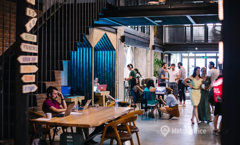 Join suitable a 150 m² Shared workspace  in Şişli, Nejat Eczacıbaşı Binası Sadi Konuralp Cd. (34398) - 2 | MatchOffice
