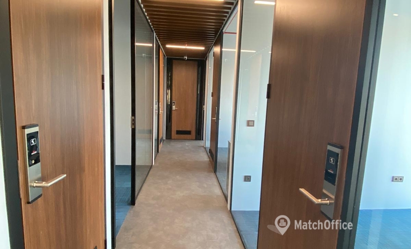 140 m² Business space property up for rent in Şişli, Büyükdere Cd. (34360) - 2 | MatchOffice