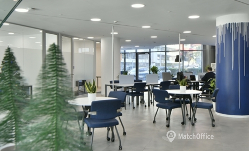 80 m² Shared workspace  in Maslak, Ahi Evran Cd. (34485) - 4 | MatchOffice