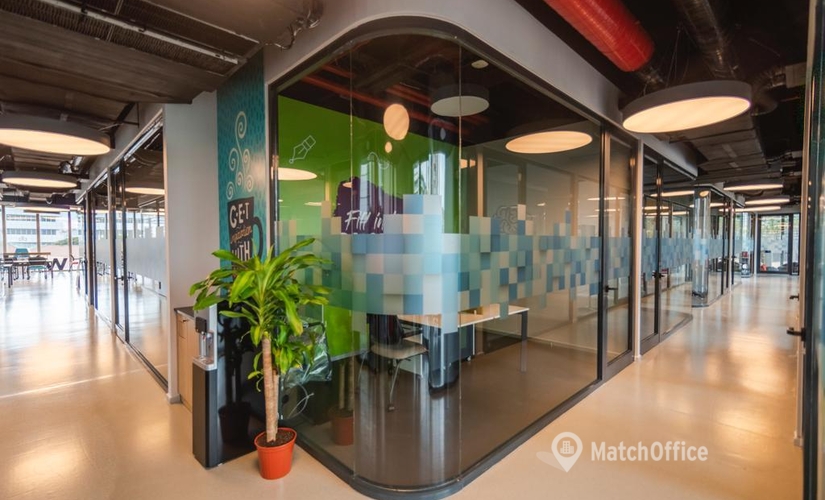 100 m² Shared office  in Ízmir, Ankara Caddesi 81 (35100) - 0 | MatchOffice