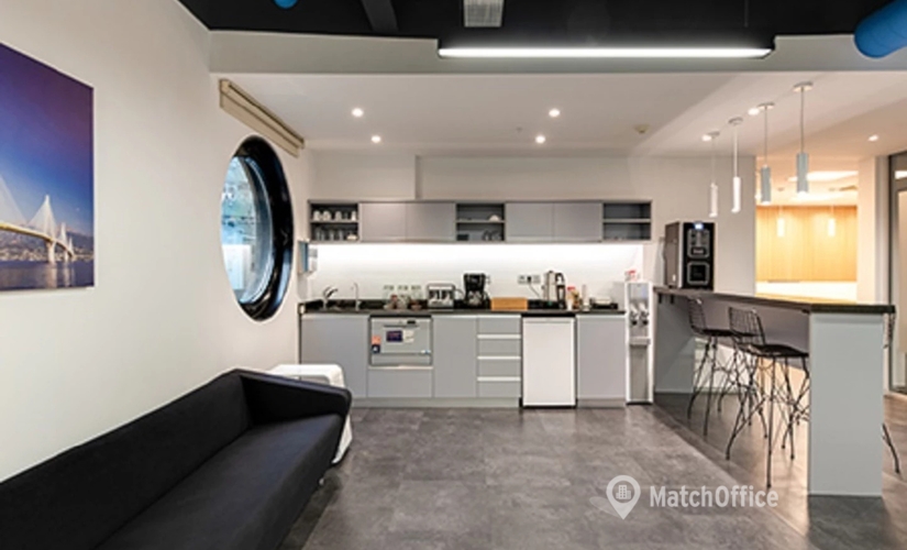 100 m² Shared office in Istanbul City Center, Büyükdere Caddesi 100-102 (80280) - 1 | MatchOffice.com