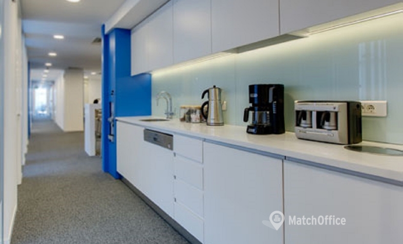 75 m² Convention center in Adana, Mimar Semih Rustem Is Merkezi (01120) - 7 | MatchOffice.com