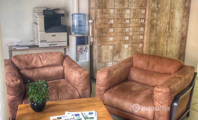 Коворкінг Sichovykh Striltsiv Street 12 02000 Шевченківський район