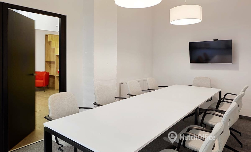 Конференц-зал Kulparkivska street 79041 Львів