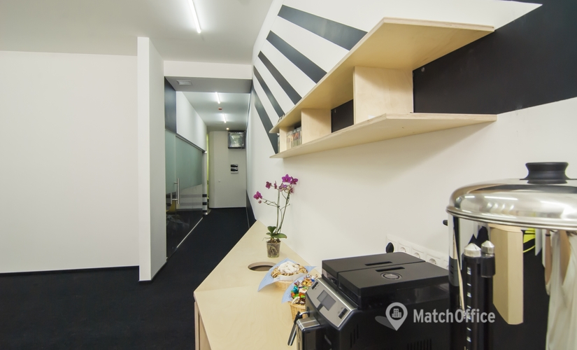 64 m² Business park building for rent in Голосіївський район, вулиця Велика Васильківська 30 (01004) - 2 | MatchOffice.com