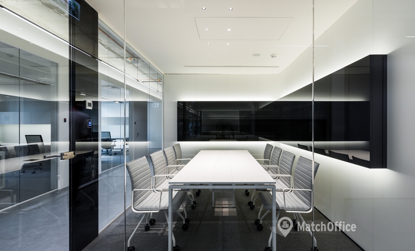 Book a 20 m² Conference space in Шевченківський, вулиця Дорогожицька 3 (04119) - 3 | MatchOffice