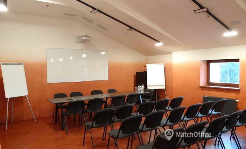 Конференц-зал вул. Клепарівська, 18 79007 Шевченківський район