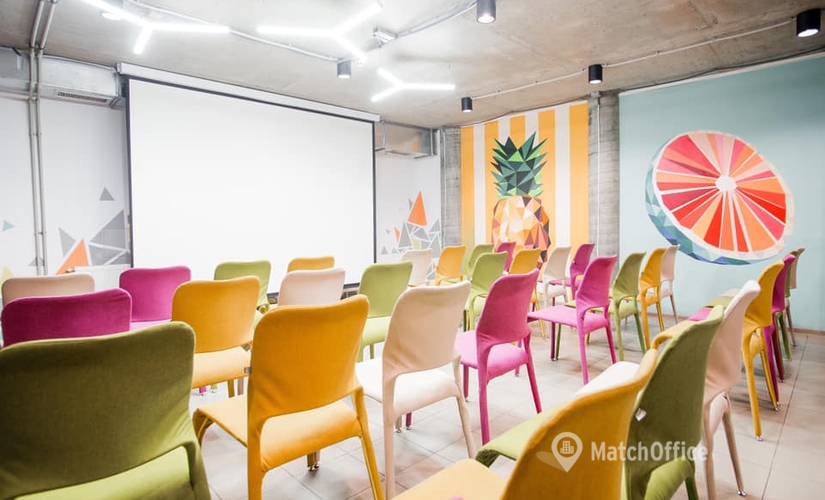 Коворкінг вул. Гнатюка, 6 79000 Львів