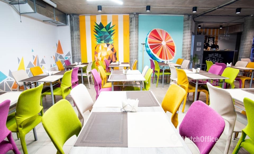 Коворкінг вул. Гнатюка, 6 79000 Львів