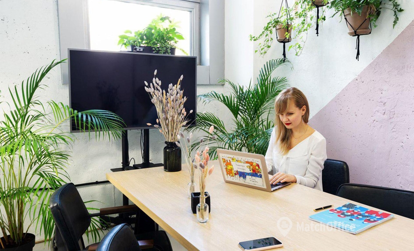 1000 m² Shared workspace  in Pechersky district, Алея Героїв Небесної Сотні (02000) - 4 | MatchOffice